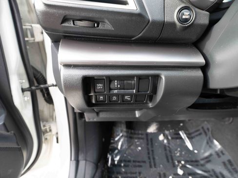 Used 2023 Subaru Crosstrek 2.5i Limited image 11