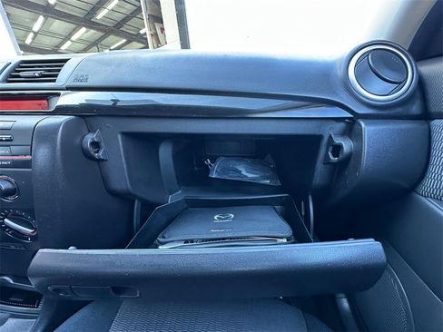 Used 2009 MAZDA MAZDA3 i Touring Value image 24