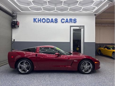 Used 2008 Chevrolet Corvette Coupe w/ Preferred Equipment Group image 9