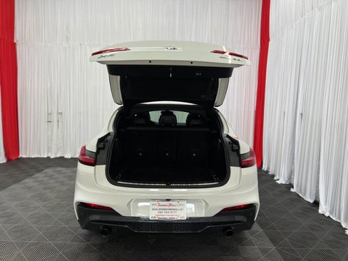 Used 2019 BMW X4 xDrive30i w/ M Sport Package 2 AWD/4WD image 10