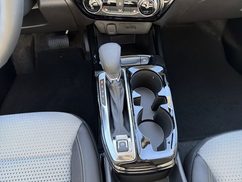 New 2026 Chevrolet Trax LT w/ Driver Confidence Package image 28