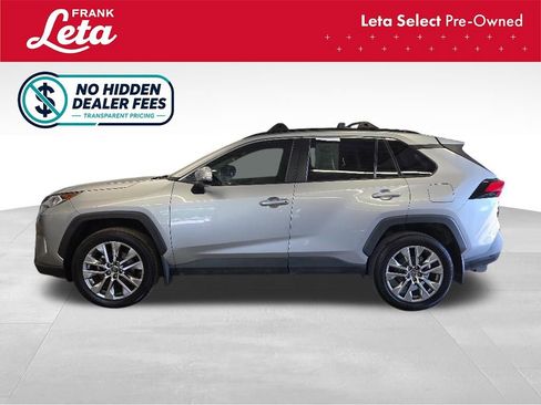 Used 2019 Toyota RAV4 XLE Premium FWD image 3