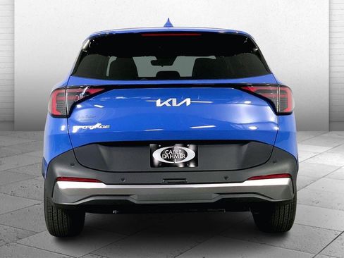 New 2026 Kia Sportage EX w/ EX Panorama Roof Package image 4