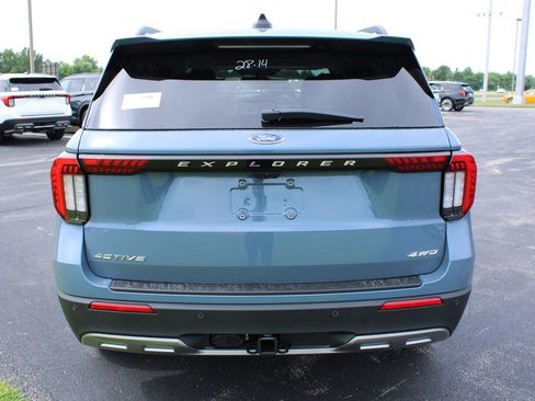 New 2026 Ford Explorer Active w/ Active Comfort Package AWD/4WD image 8