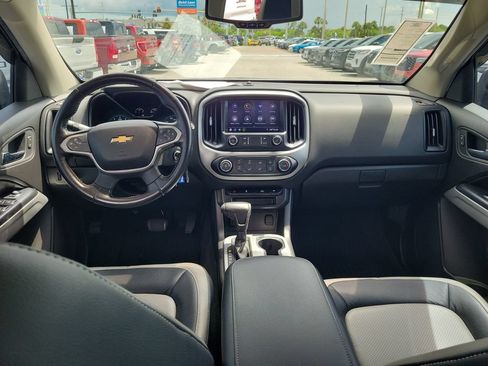 Used 2021 Chevrolet Colorado LT w/ LT Convenience Package RWD image 12