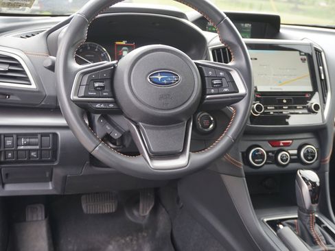 Used 2019 Subaru Crosstrek 2.0i Limited w/ Moonroof Package w/Navigation AWD/4WD image 15
