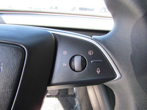 Used 2025 Tesla Model 3 RWD image 25