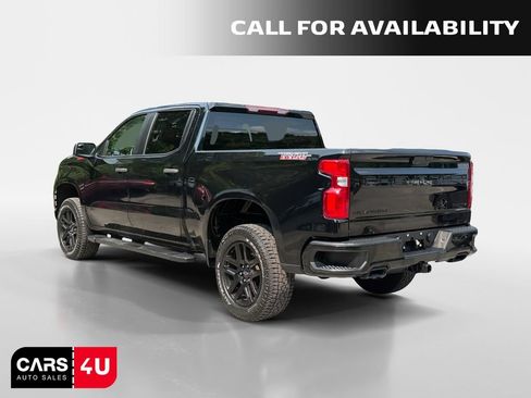 Used 2021 Chevrolet Silverado 1500 Custom Trail Boss w/ Midnight Edition AWD/4WD image 5