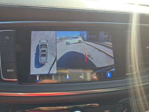 Used 2023 Buick Enclave Avenir w/ Avenir Technology Package image 31