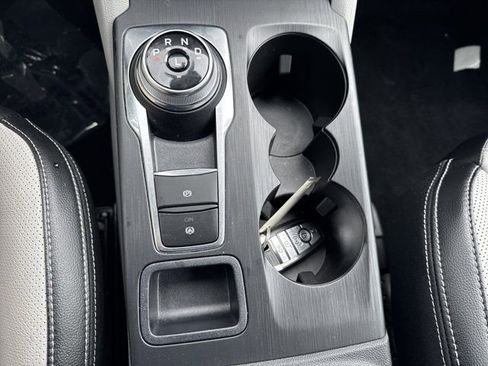 Used 2023 Ford Escape Platinum w/ Premium Technology Package image 20