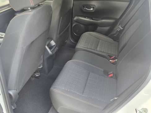 Certified 2024 Honda HR-V Sport image 12