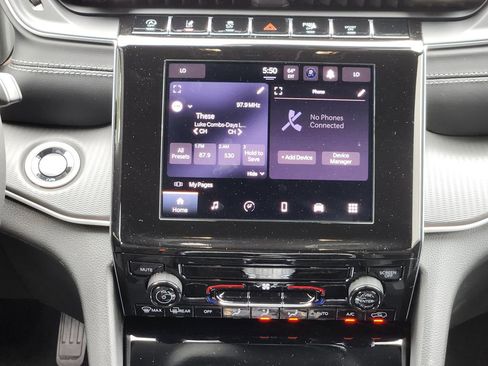 New 2026 Jeep Grand Cherokee Laredo AWD/4WD image 11