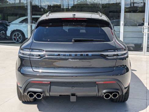 Certified 2025 Porsche Macan image 10