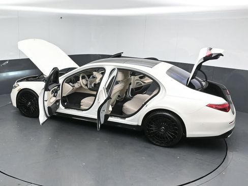 Used 2022 Mercedes-Benz S 500 4MATIC image 47