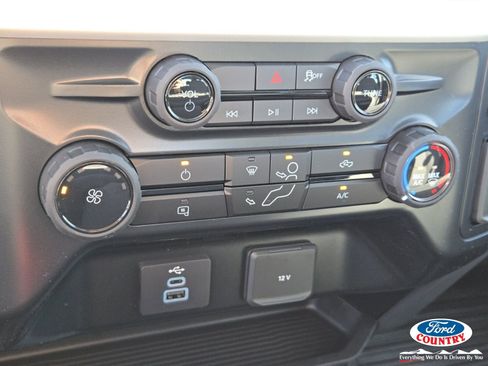 New 2026 Ford F250 XL AWD/4WD image 13