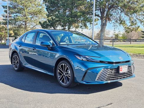 New 2026 Toyota Camry XLE AWD/4WD image 6