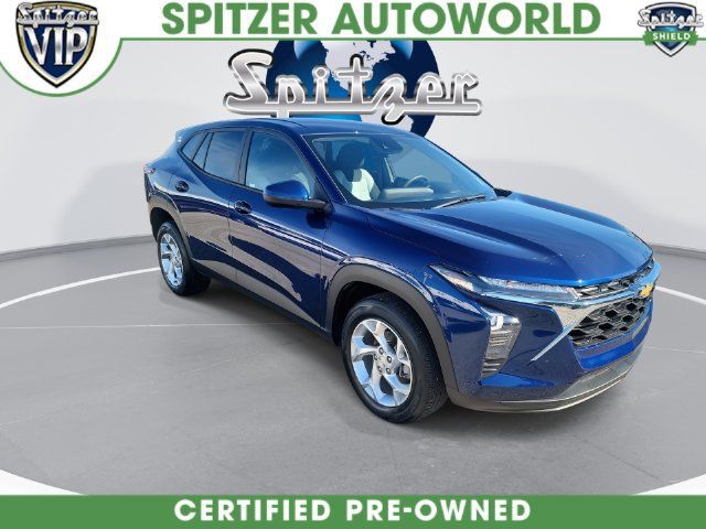 Certified 2024 Chevrolet Trax LS w/ LS Convenience Package FWD image 2