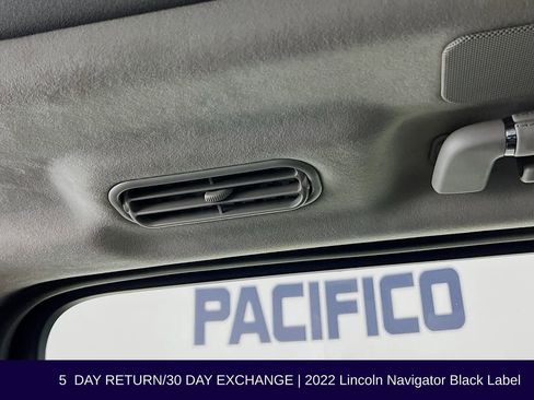 Used 2022 Lincoln Navigator Black Label image 32