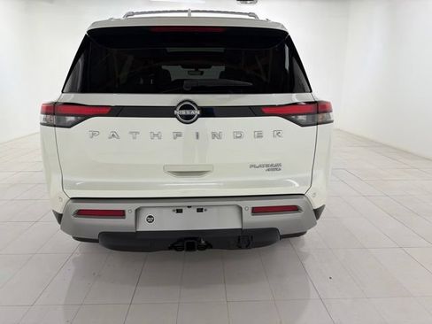 Used 2023 Nissan Pathfinder Platinum AWD/4WD image 4