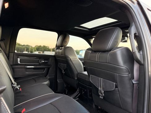 Used 2016 RAM 3500 Laramie Longhorn AWD/4WD image 22