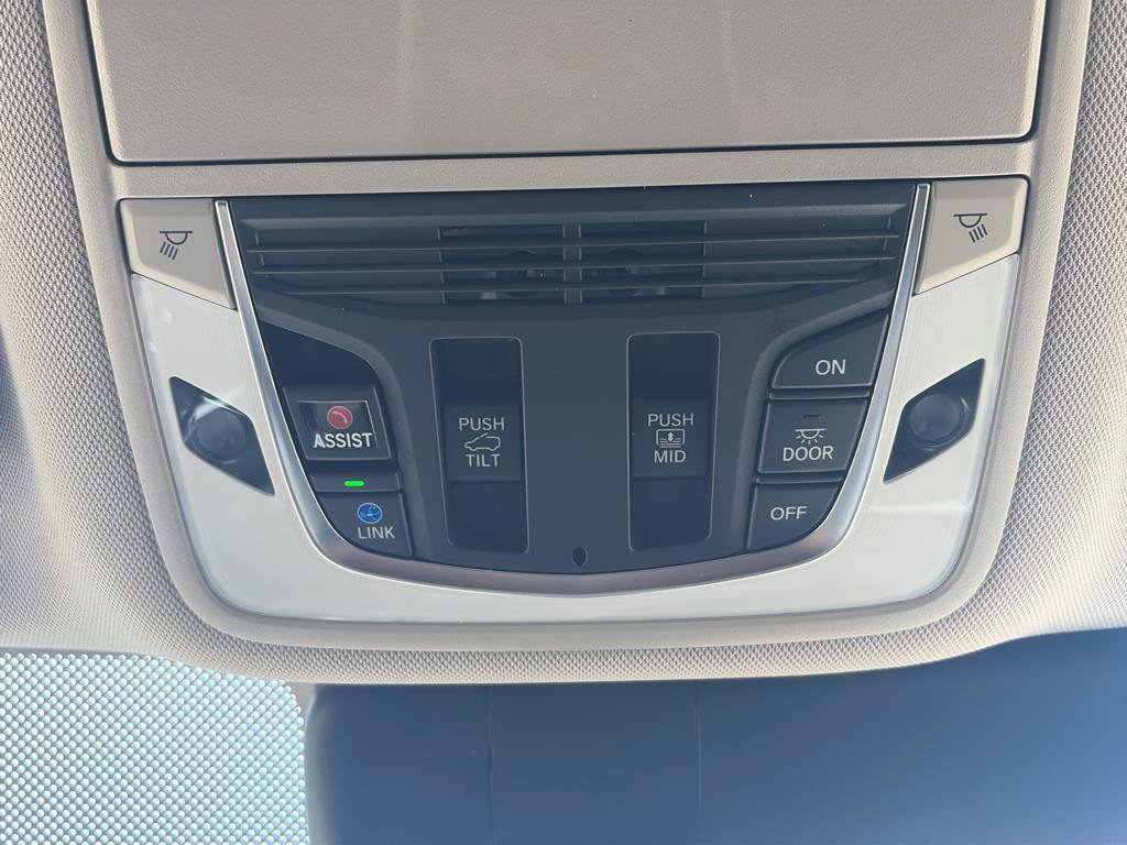 Certified 2024 Acura RDX SH-AWD image 17