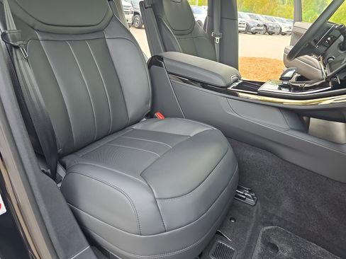 New 2025 Land Rover Range Rover Sport Dynamic SE image 10