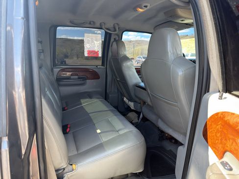 Used 2003 Ford F250 4x4 Crew Cab Super Duty image 17