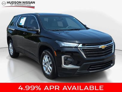 Used 2023 Chevrolet Traverse LS