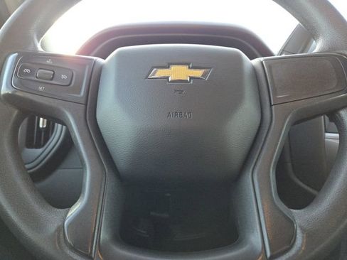 Used 2022 Chevrolet Silverado 2500 Custom w/ Custom Value Package image 31