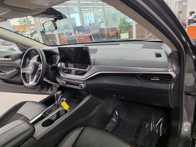 Used 2026 Nissan Altima 2.5 SR FWD image 9