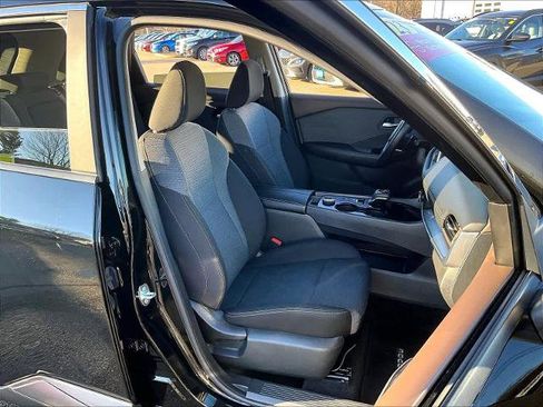 Certified 2023 Nissan Rogue SV image 11