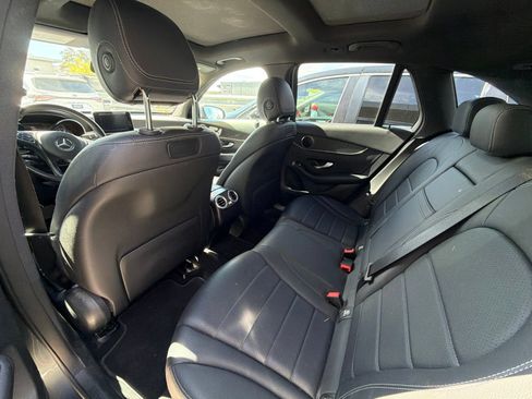 Certified 2018 Mercedes-Benz GLC 300 4MATIC image 6