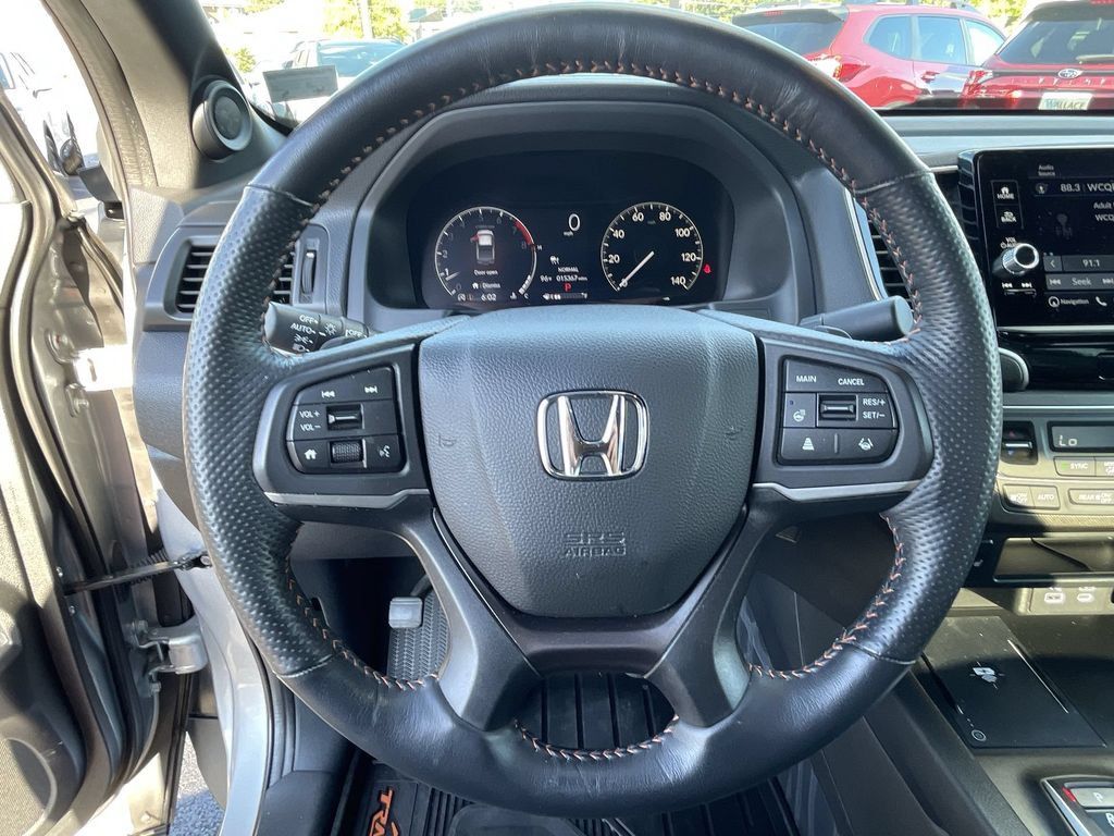 Used 2025 Honda Ridgeline TrailSport+ image 16