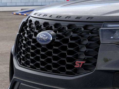 New 2026 Ford Explorer ST AWD/4WD image 17