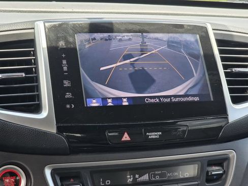 Used 2017 Honda Pilot EX-L image 10