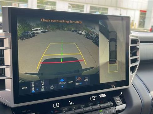 New 2026 Toyota Tundra Platinum AWD/4WD image 13
