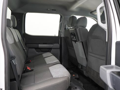 Used 2022 Ford F150 XLT w/ Trailer Tow Package AWD/4WD image 14
