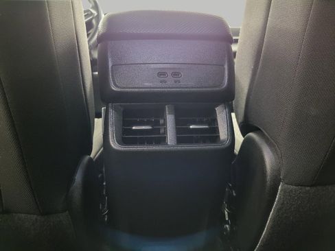 Used 2025 Chevrolet Equinox LT image 22