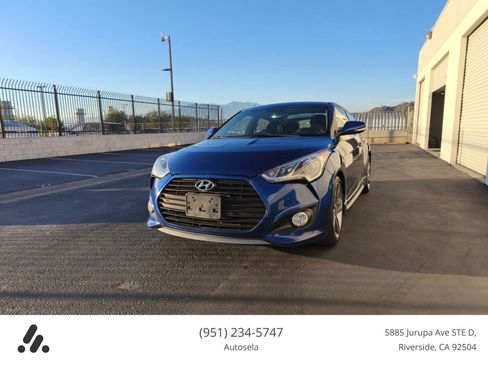 Used 2015 Hyundai Veloster Turbo image 4