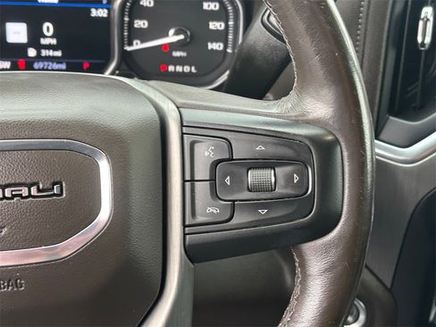 Certified 2022 GMC Sierra 3500 Denali image 16