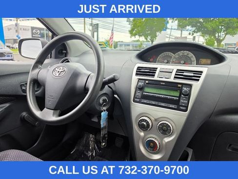 Used 2007 Toyota Yaris Sedan w/ Convenience Pkg FWD image 13