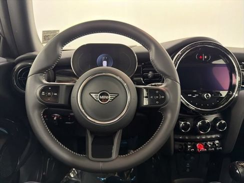 Used 2024 MINI Cooper S FWD image 28