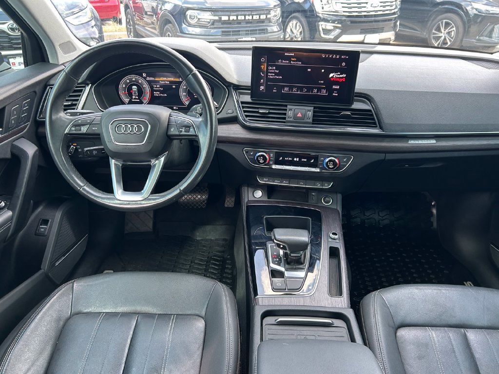 Used 2021 Audi Q5 2.0T Premium Plus w/ Premium Plus Package AWD/4WD image 17