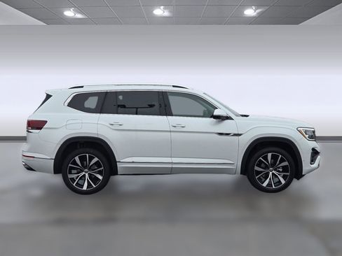 New 2026 Volkswagen Atlas SEL Premium R-Line AWD/4WD image 7