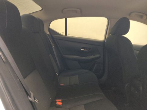 Used 2020 Nissan Sentra SV FWD image 19