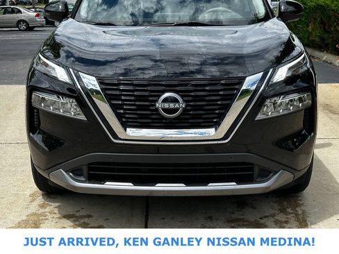 Certified 2023 Nissan Rogue SL w/ SL Premium Package AWD/4WD image 8
