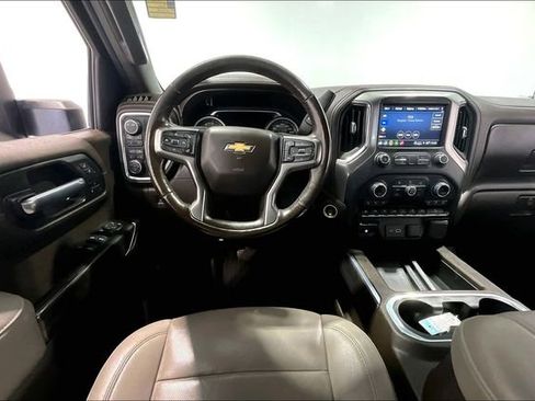 Used 2021 Chevrolet Silverado 1500 LTZ w/ Technology Package AWD/4WD image 9