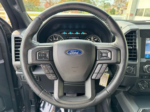 Used 2018 Ford F150 XLT w/ Equipment Group 302A Luxury image 20