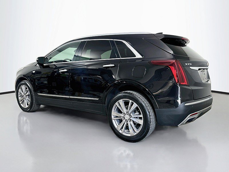 Used 2025 Cadillac XT5 Premium Luxury FWD image 3