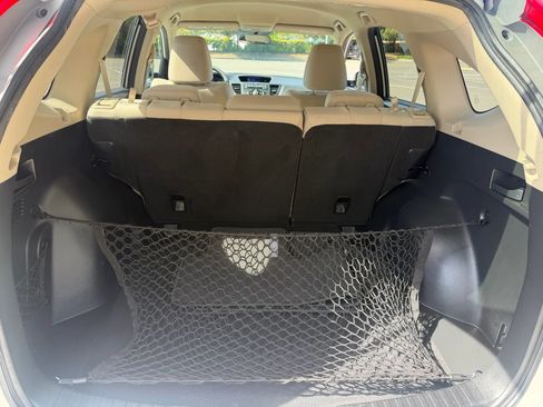 Used 2016 Honda CR-V SE image 11